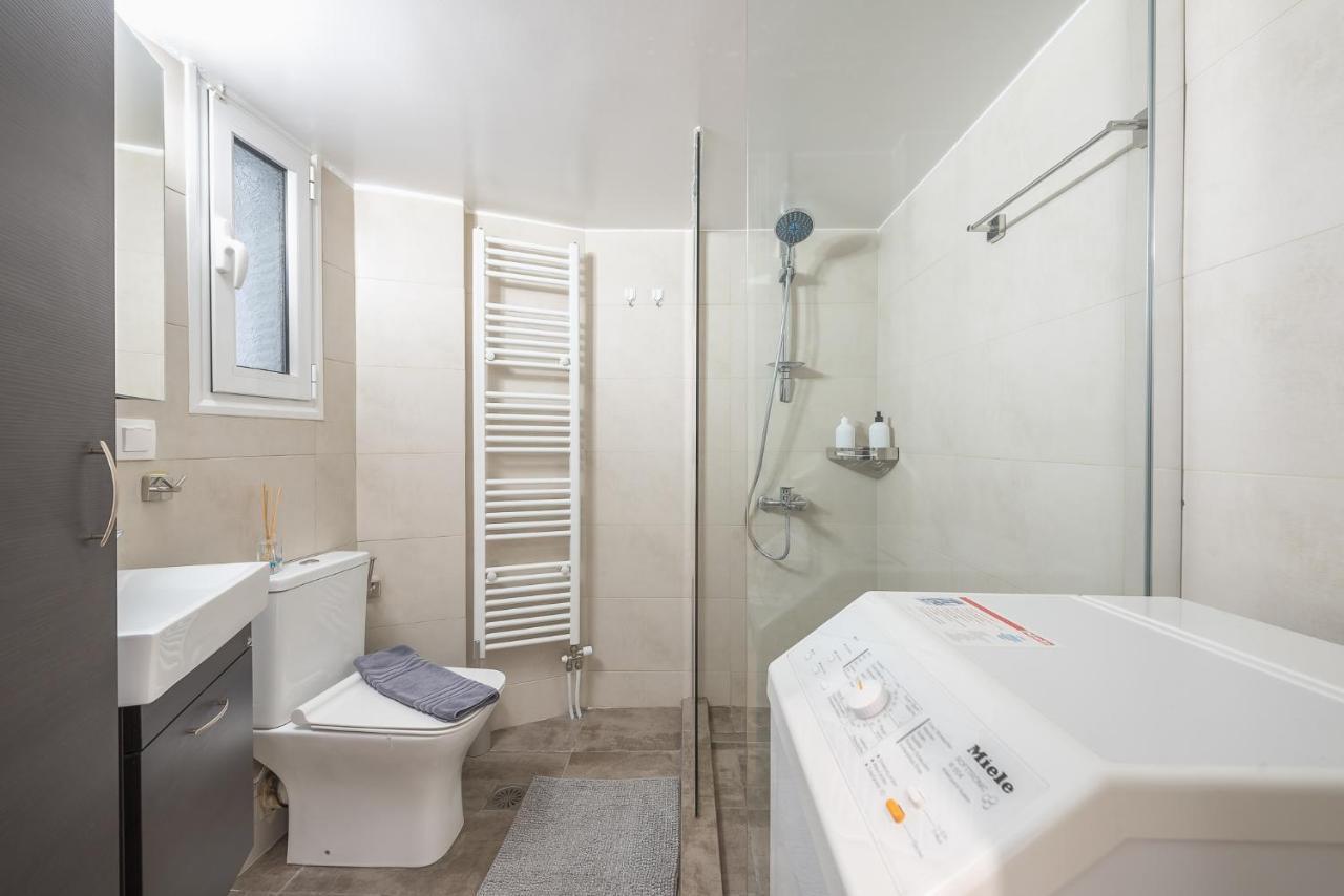 Stylish 2Bdr Apt By Acropolis Athens Exterior photo