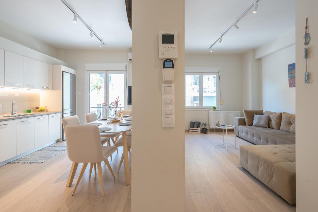 Stylish 2Bdr Apt By Acropolis Athens Exterior photo